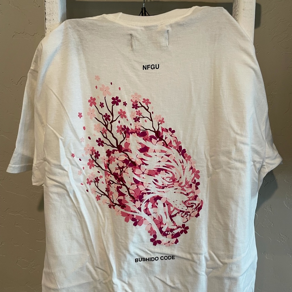 Darc Sport Cherry Blossom T-shirt Large